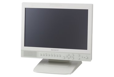 Sony LMD-2110MD LCD Monitor 21"
