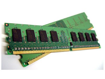 MEMORIA RAM 2 GB  DDR2 667/5300 MHZ CL4 DIMM