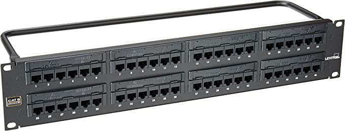 Leviton 69586-U48 eXtreme 6 Panel de conexión universal, 48 puertos, 2RU, CAT 6. Barra de gestión de cables incluida, color negro
