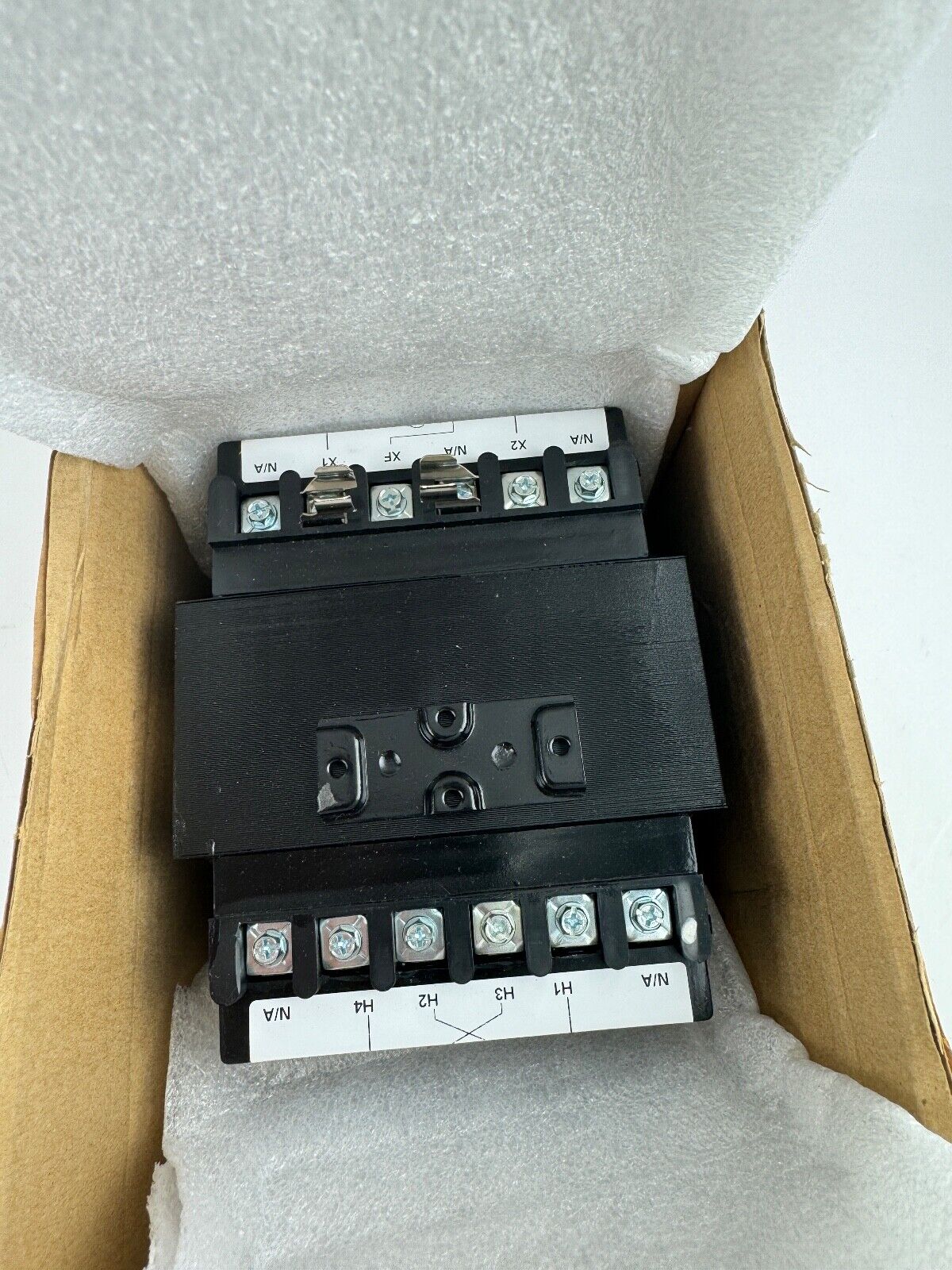 TRANSFORMADORES DE CONTROL EATON C0500E2A SERIE 2 500A 230 X 460V 115V