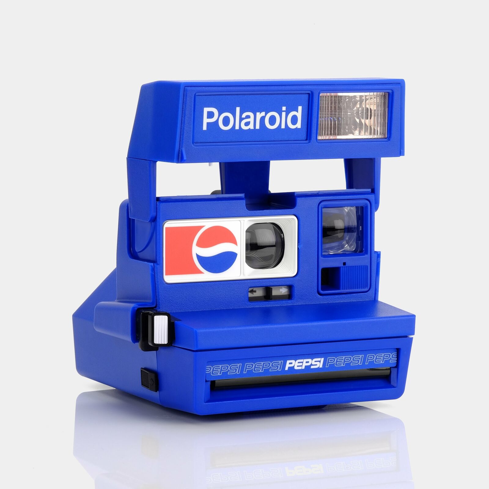 Polaroid 600 Pepsi Instant Film Camera.