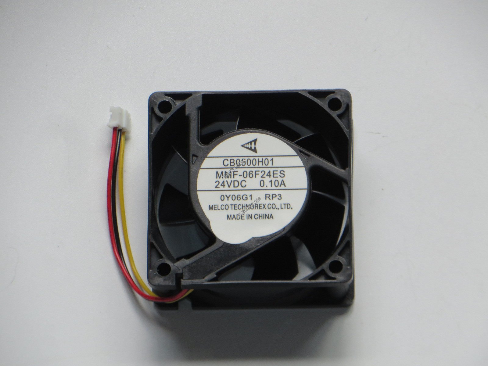 Ventilador de refrigeración de accionamiento de advertencia Mitsubishi CB0500H01 MMF-06F24ES-RP3 24 V 0,10A
