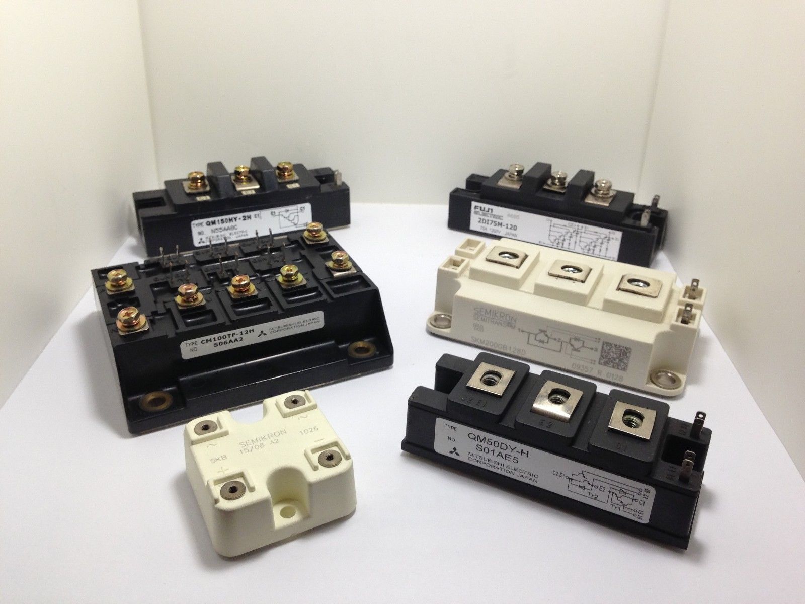 6MBI50L-060 IGBT MODULO FUJI