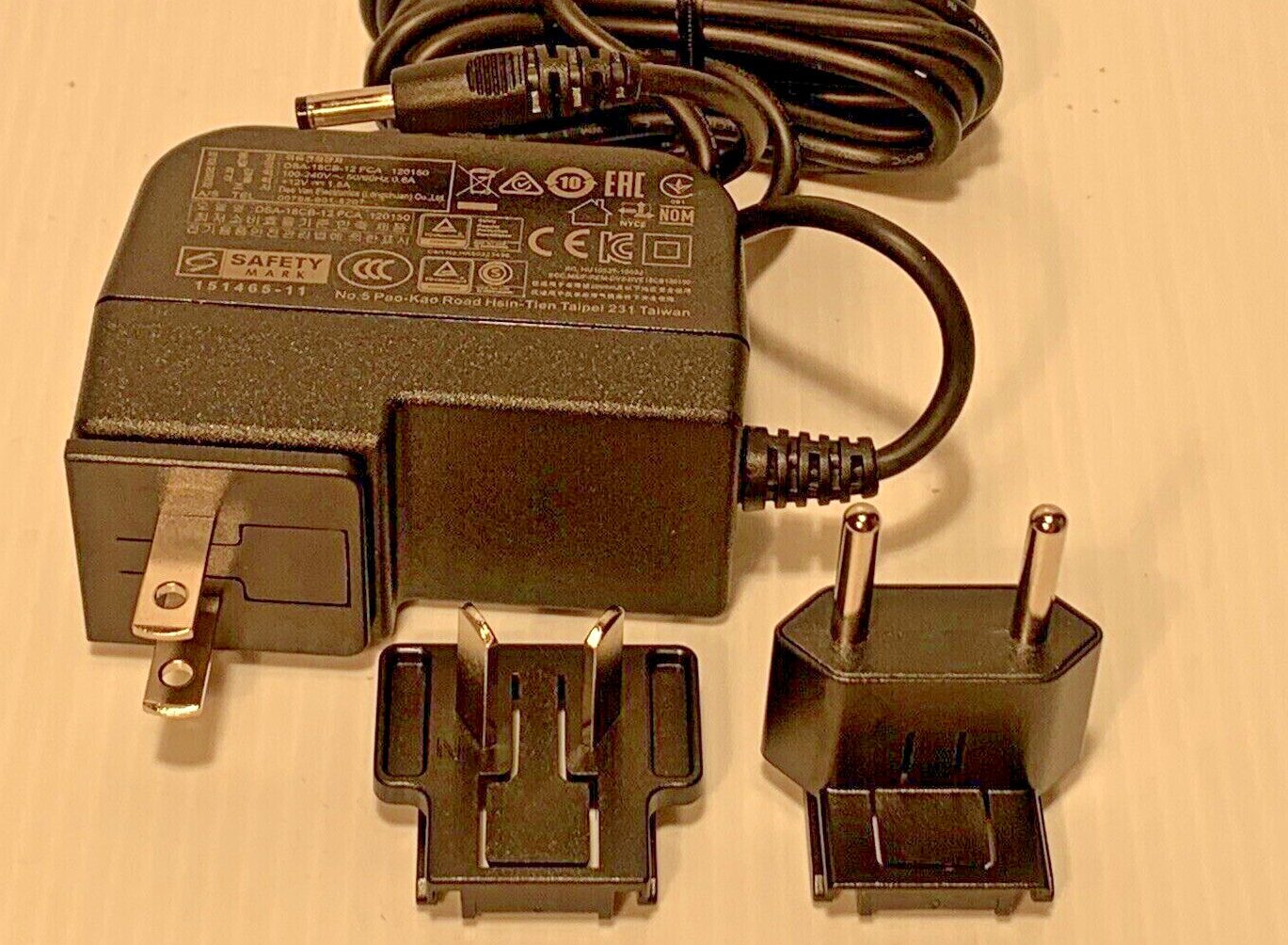 GENUINE LOGITECH ADAPTER DSA-18CB-12 PTZ - PTZ PRO 2 -CONNECT HUB CONFERENCE CAM.