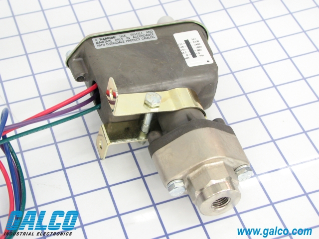 C9612-3-CS Barksdale Control Products Mechanical Pressure Switches, C9612 Series