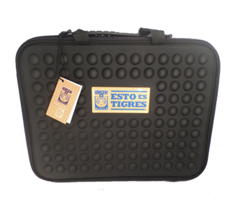 VOLTOCH CA FUNDA ANTIGOLPE P/LAPTOP HASTA 15 TIGRES OFICIAL LOGO AMARILLO
