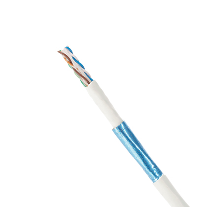 CABLE UTP RISER (CMR) DIAMETRO PEQUEÑO 4 PARES 26 AWG. CATEGORIA 6A  COLOR AZUL (MATRIX TAPE) HASTA 70M. Bobina de 1000 pies