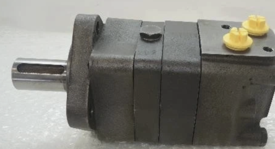 ORBITAL HYDRAULIC MOTOR | DANFOSS | 151F0204 | USADO