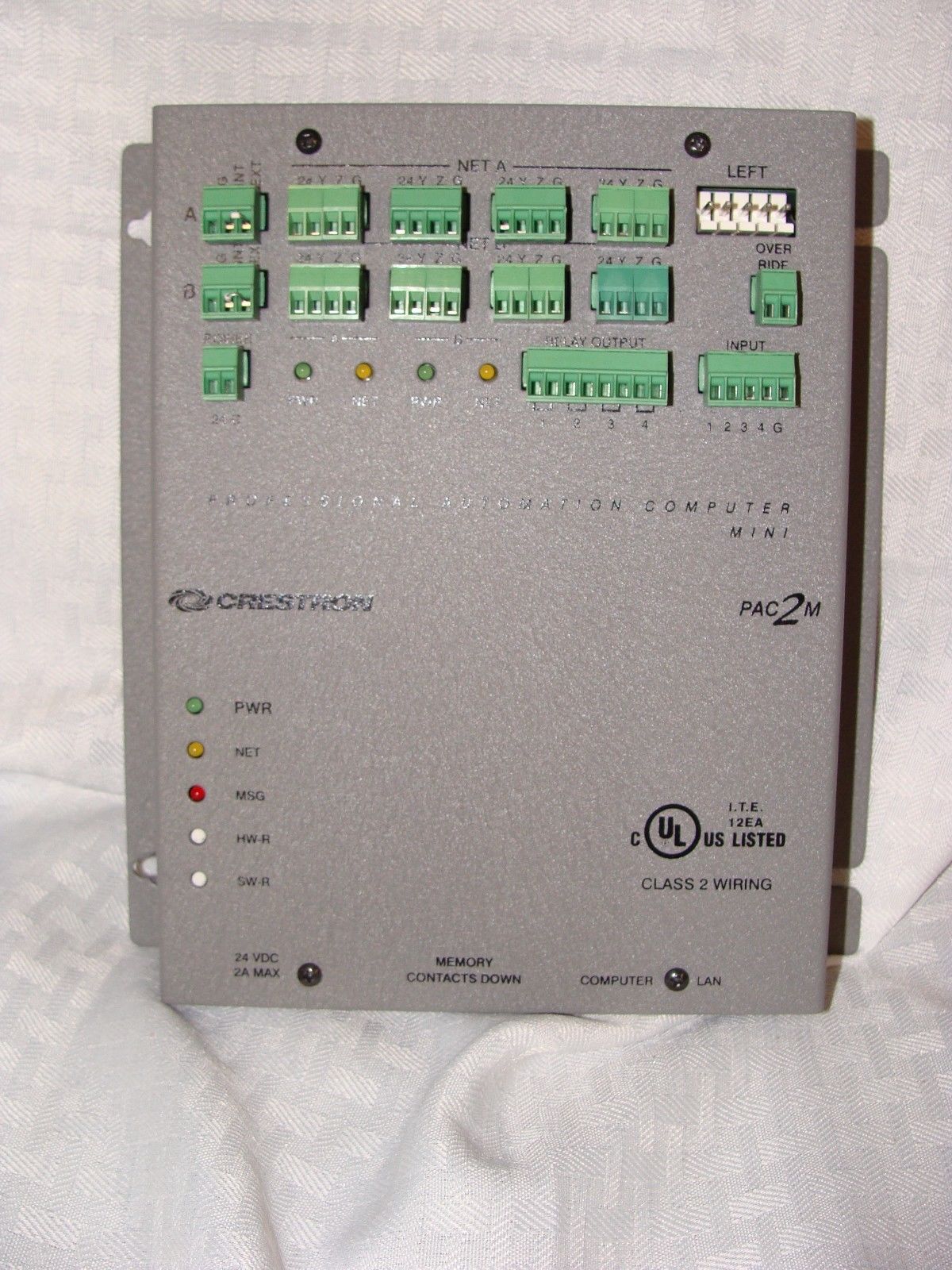 CRESTRON PAC2M LIGHTING CONTROL SYSTEM (sin caja)