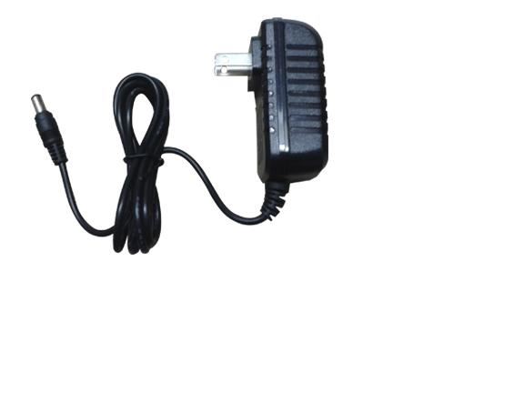 SAXXON PW uFP12VDC10A - FUENTE DE PODER REGULADA / 12V / 1 AMP / IDEAL PARA EQUIPOS DE CCTV / COLOR NEGRO