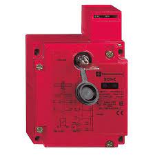 SAFETY SWITCH XCS-E7331 110/120V