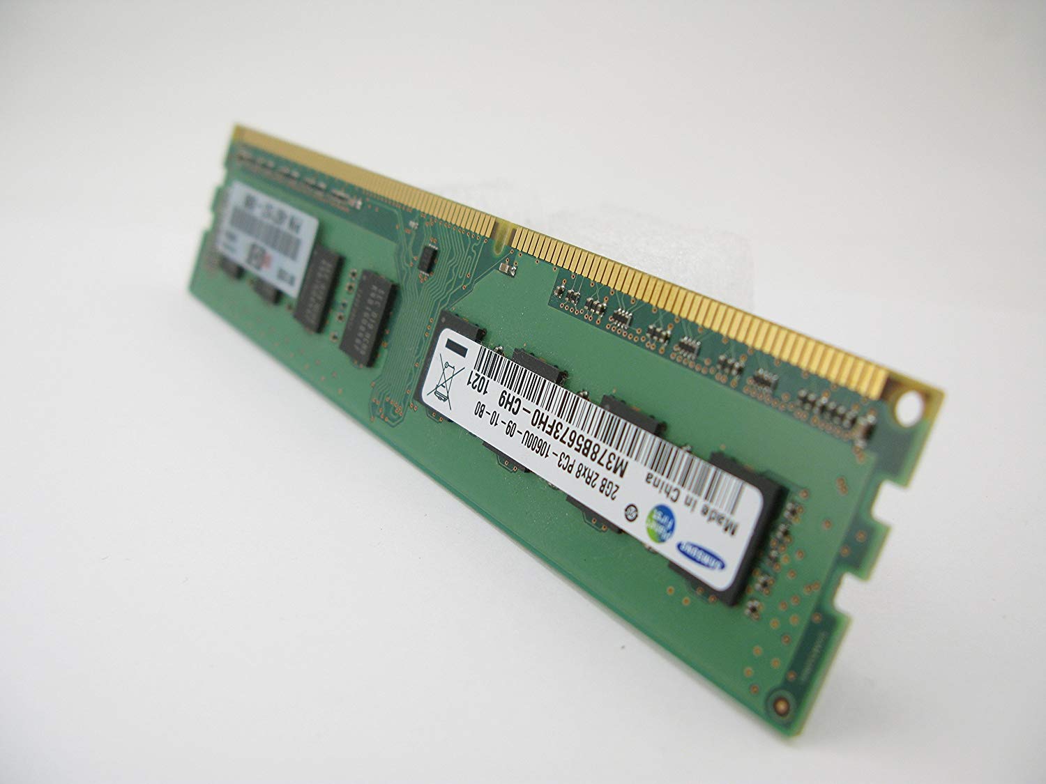 Samsung 2 GB DDR3 SDRAM MEMORY 240pin PC3 10600U 1333 MHz m378b5673fh0ch9