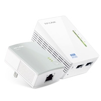 ADAPTADOR POWERLINE TP-LINK TL-WPA4220 KIT 1PZA INALAMBRICO A 300MBPS CON 2 RJ45 Y 1PZA ALAMBRICO A 500MBPS CON 1 RJ45, SOPORTA HASTA 300M DE CABLE