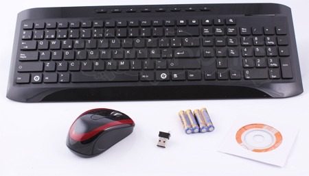 Combo Teclado y Mouse PIXXO Wireless Slim Desktop®, MODELO KA-C582 Teclado slim teclas multimedia y acceso rapido programables, acabado tipo piano. Mouse óptico de 1000 dpi que responde hasta 10m de d