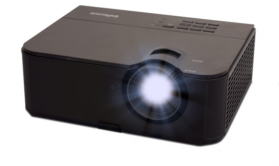 Proyector InFocus IN3126 Tecnologia DLP, 4000 lumenes. Resolución XGA (1280 × 800). Color negro. Relación de Contraste 3000:1. Conectores - Entradas: HDMI, VGA × 2, USB tipo A (para lápiz de memoria o