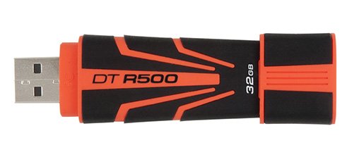 Memoria USB de 32 GB Kingston con USB Hi-Speed R500 de Goma