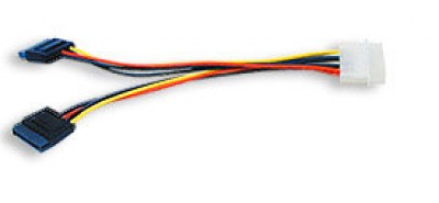 349369 Cable de corriente SATA en Y - de 4 pines a 2 x 15 pines, 15 cm de largo.