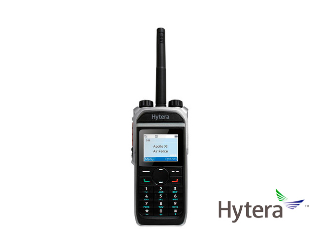 RADIO DIGITAL PORTATIL HYTERA PD686 VHF 136-174 MHZ 1024CH 5W IP67 CON DISPLAY A COLOR Y TECLADO COMPLETO